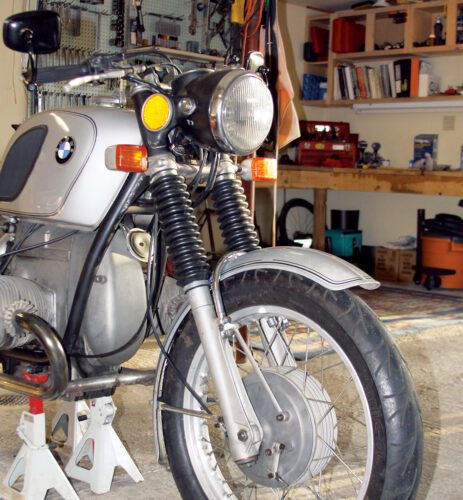 How to Service the Steering Head Bearing on a BMW/5